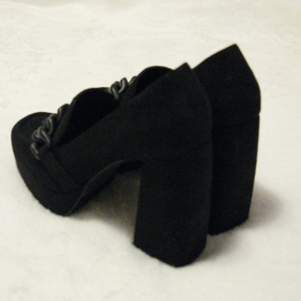 Nordstrom Black Platform Chain-Accent Block Heel Pumps - Picture 4 of 12